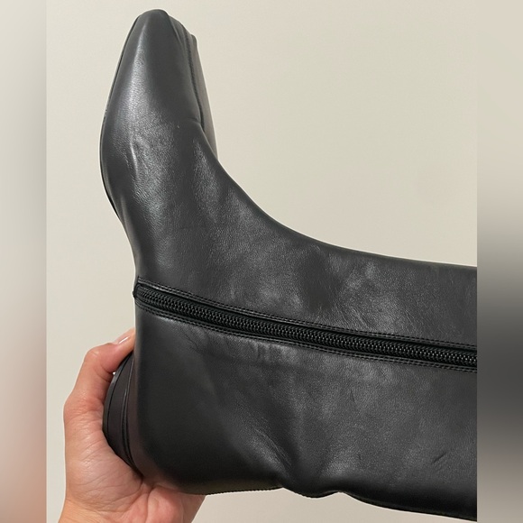 Ilio Smeraldo Tylynn Leather Ankle Boots w/o chain - Picture 7 of 16